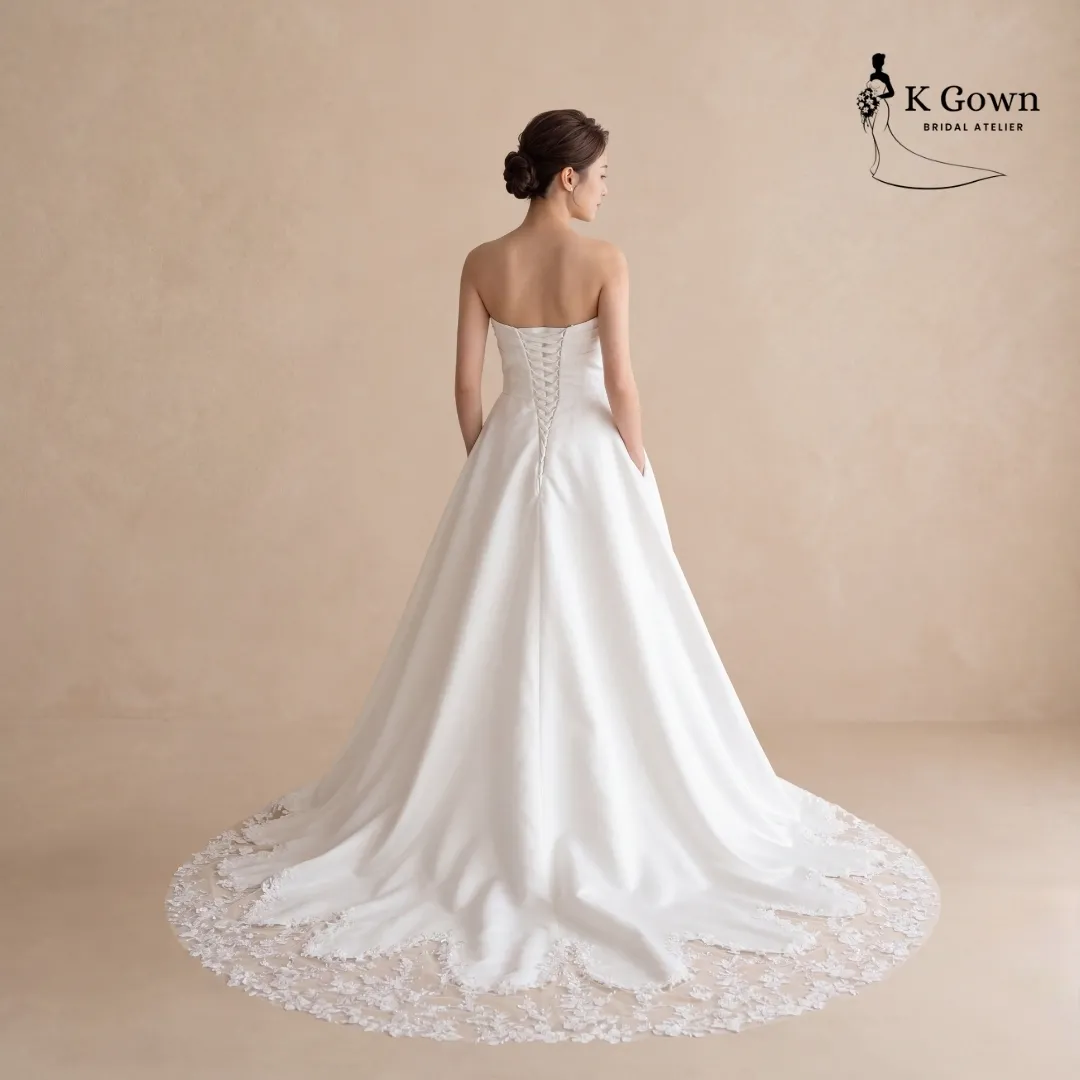 [UK4-10] K GOWN_BRIDAL _SINGAPORE SIGNATURE WEDDING GOWN COLLECTION - CREATIVE LACE CUT OUT TRAIN