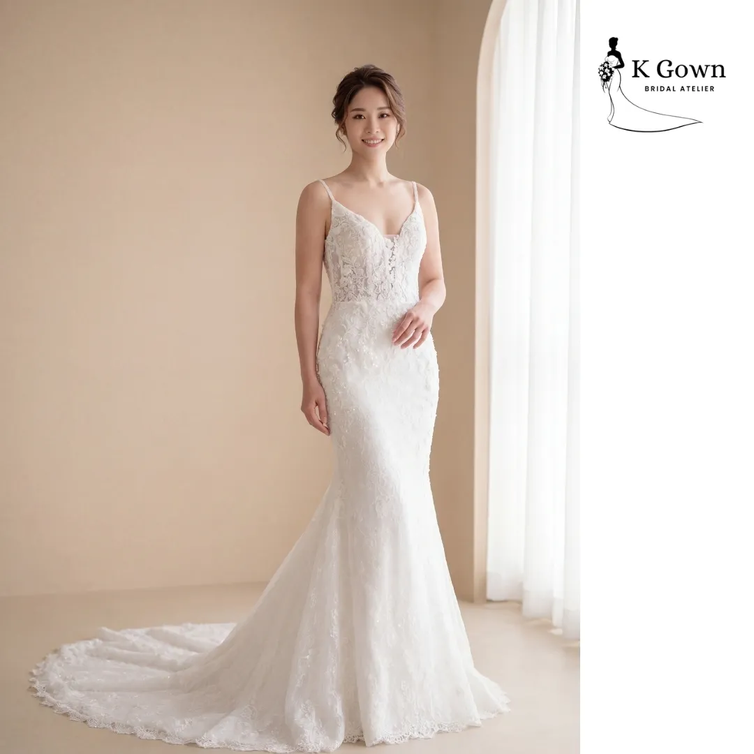 [UK4-10] K GOWN_BRIDAL _SINGAPORE SIGNATURE WEDDING GOWN COLLECTION - LOW BACK MERMAID GOWN WITH STRAPS