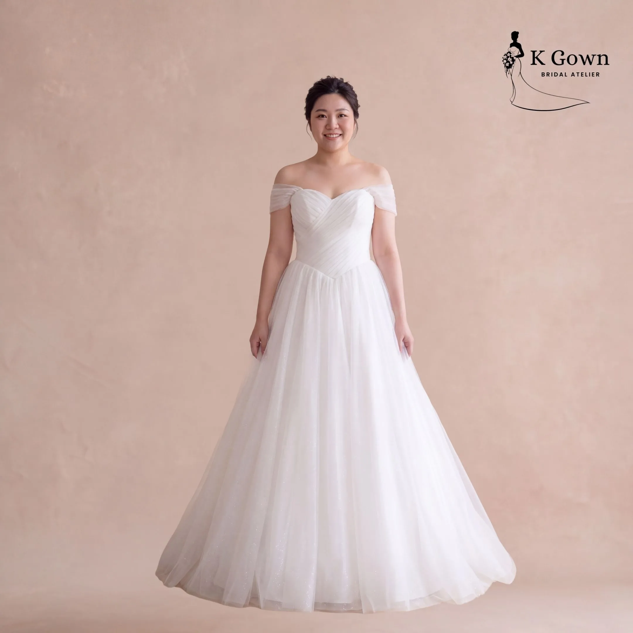[UK4-10] K GOWN_BRIDAL _SINGAPORE SIGNATURE WEDDING GOWN COLLECTION - PLEATED A LINE WEDDING GOWN