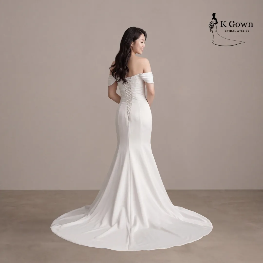 [UK4-10] K GOWN_BRIDAL _SINGAPORE SIGNATURE WEDDING GOWN COLLECTION-SATIN-MERMAID-WEDDING-GOWN-LACE-UP-BACK-RENTAL-SINGAPORE-K-GOWN