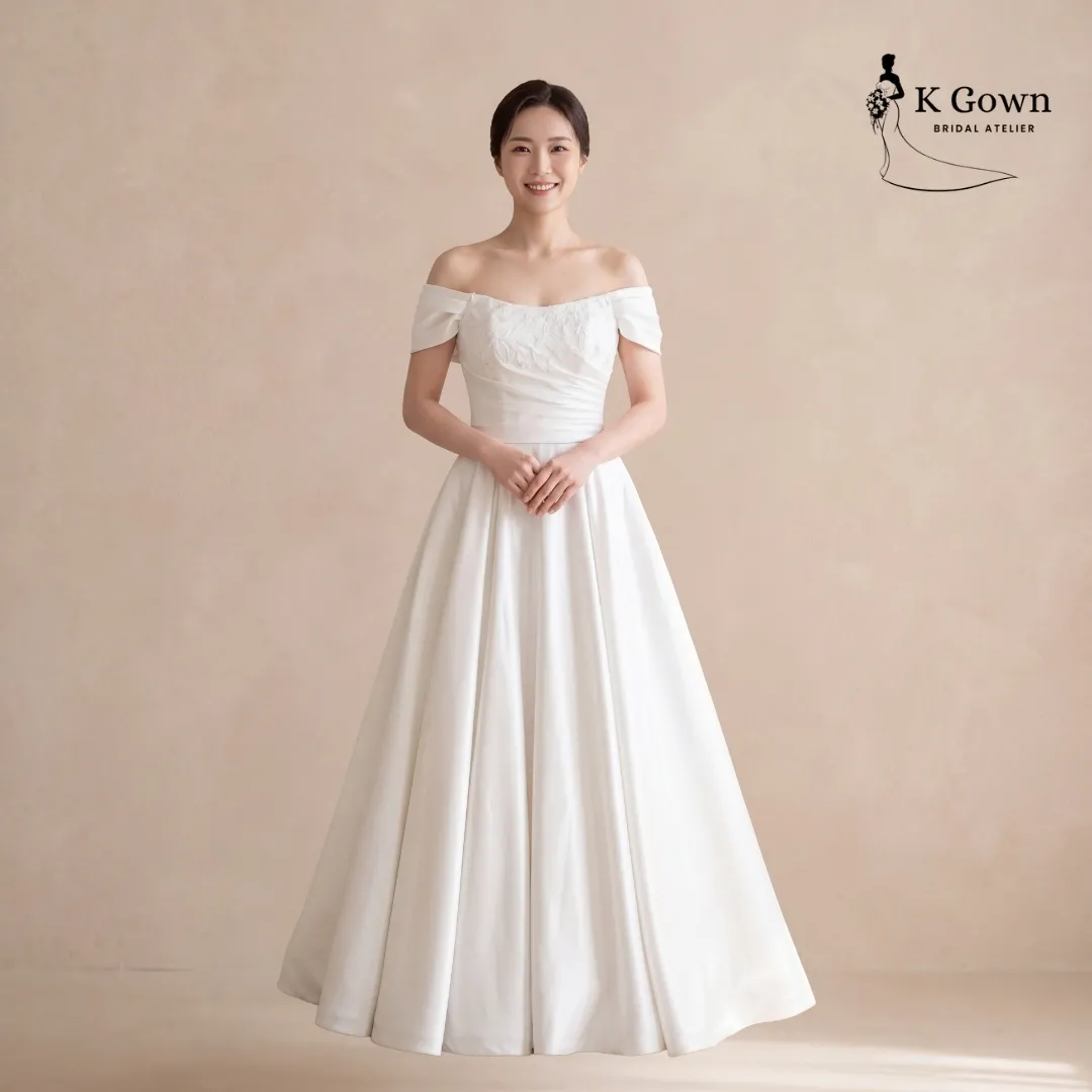 [UK4-10] K GOWN_BRIDAL _SINGAPORE SIGNATURE WEDDING GOWN COLLECTION - SIMPLE A LINE WITH PLEATED AND WITHOUT TRAIN
