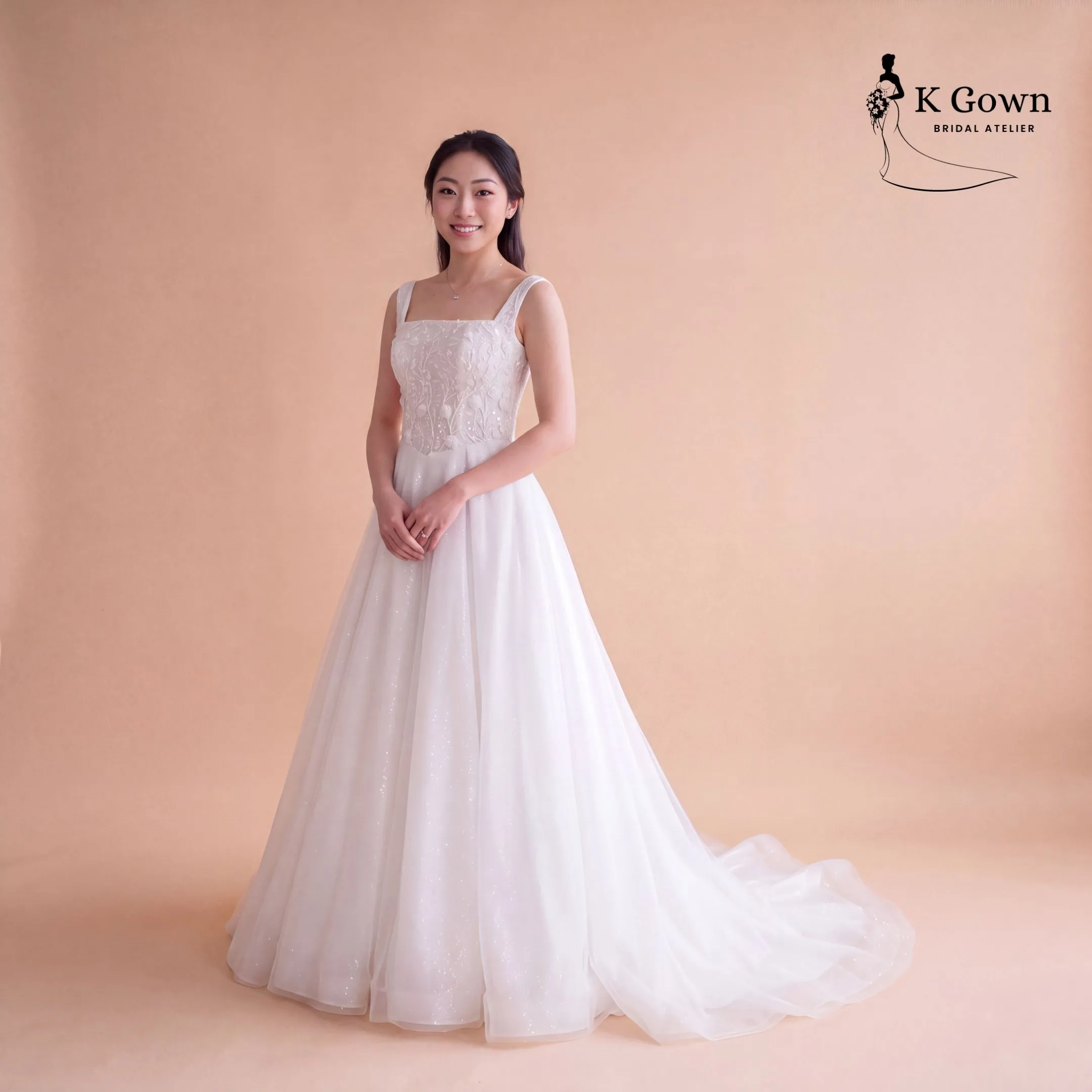 [UK4-10] K GOWN_BRIDAL _SINGAPORE SIGNATURE WEDDING GOWN COLLECTION - SQUARE NECKLINE_TOP LACE_PLEATED SKIRT