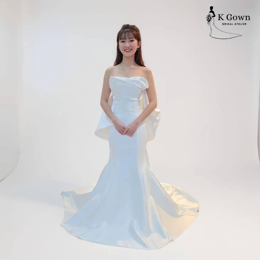 KGOWN VIVIENNE MERMAID WEDDING GOWN FRONT 1