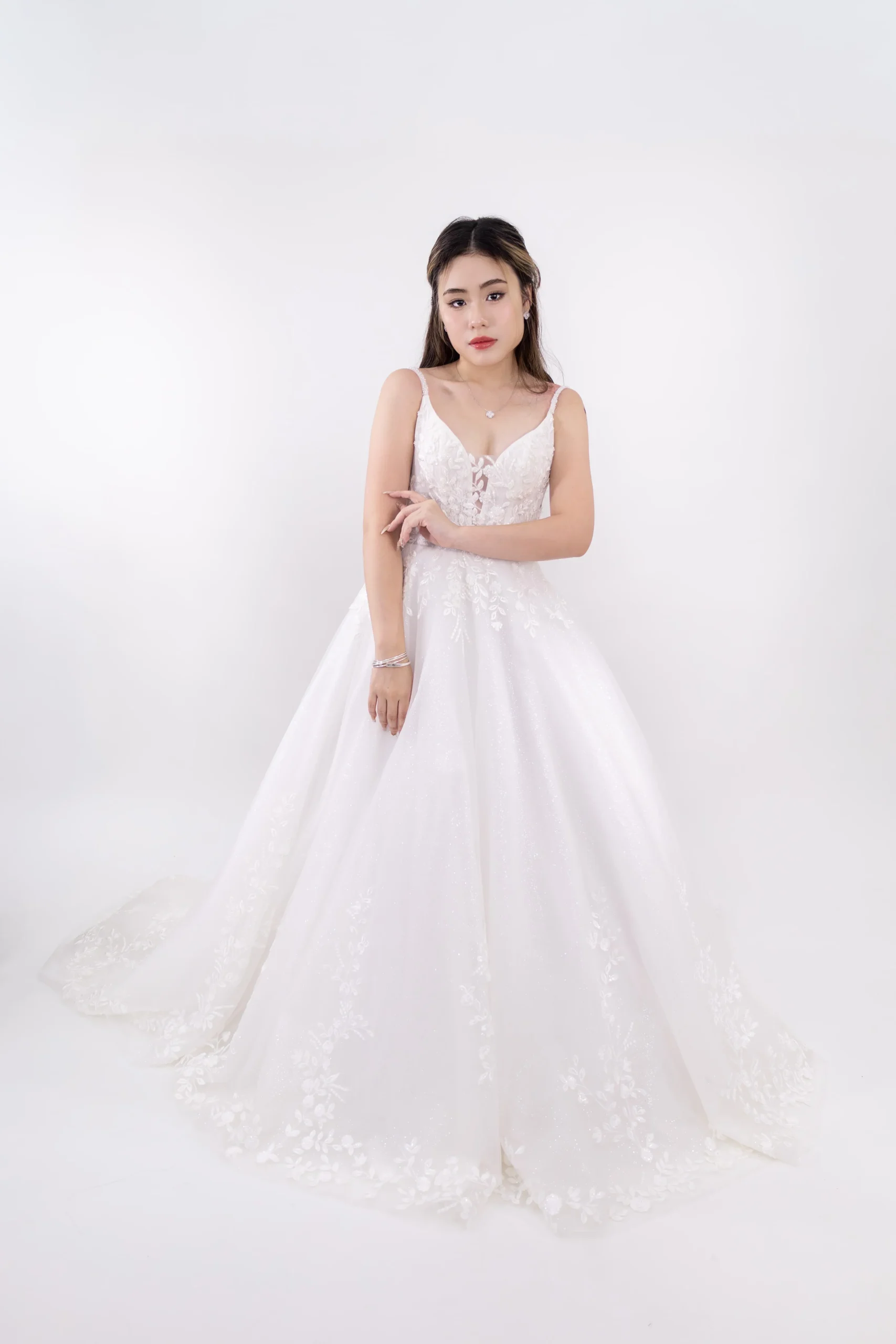 ROMANTIC FLORAL LACE A-LINE WEDDING GOWN 9 SINGAPORE BRIDAL GOWN K GOWN_ STRAGHETTI STRAP ALINE WEDDING DRESS SINGAPORE WITH LOW BACK _ FULL FRONT VIEW