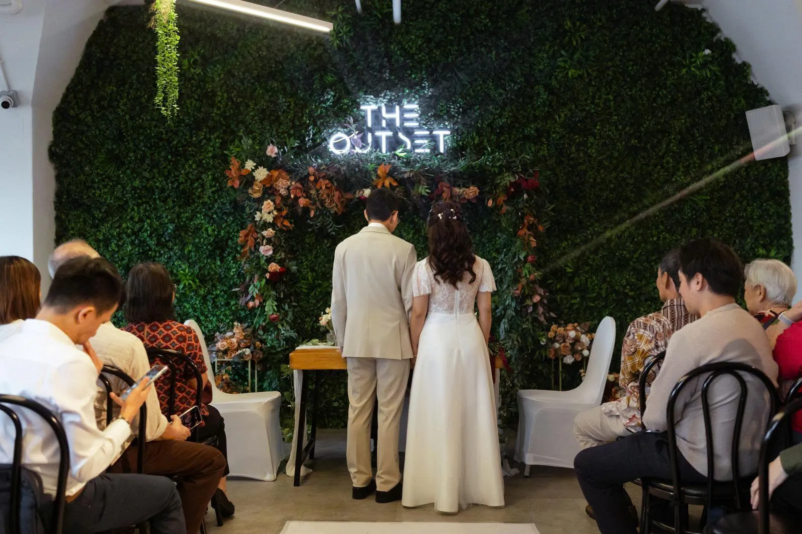 WEDDING DRESS SHOPPING TIMELINE: WHEN SHOULD YOU START LOOKING? 4 SINGAPORE BRIDAL GOWN HOW-TO-CHOOSE-A-WEDDING-GOWN-FOR-A-PETITE-BRIDE-IN-SINGAPORE
