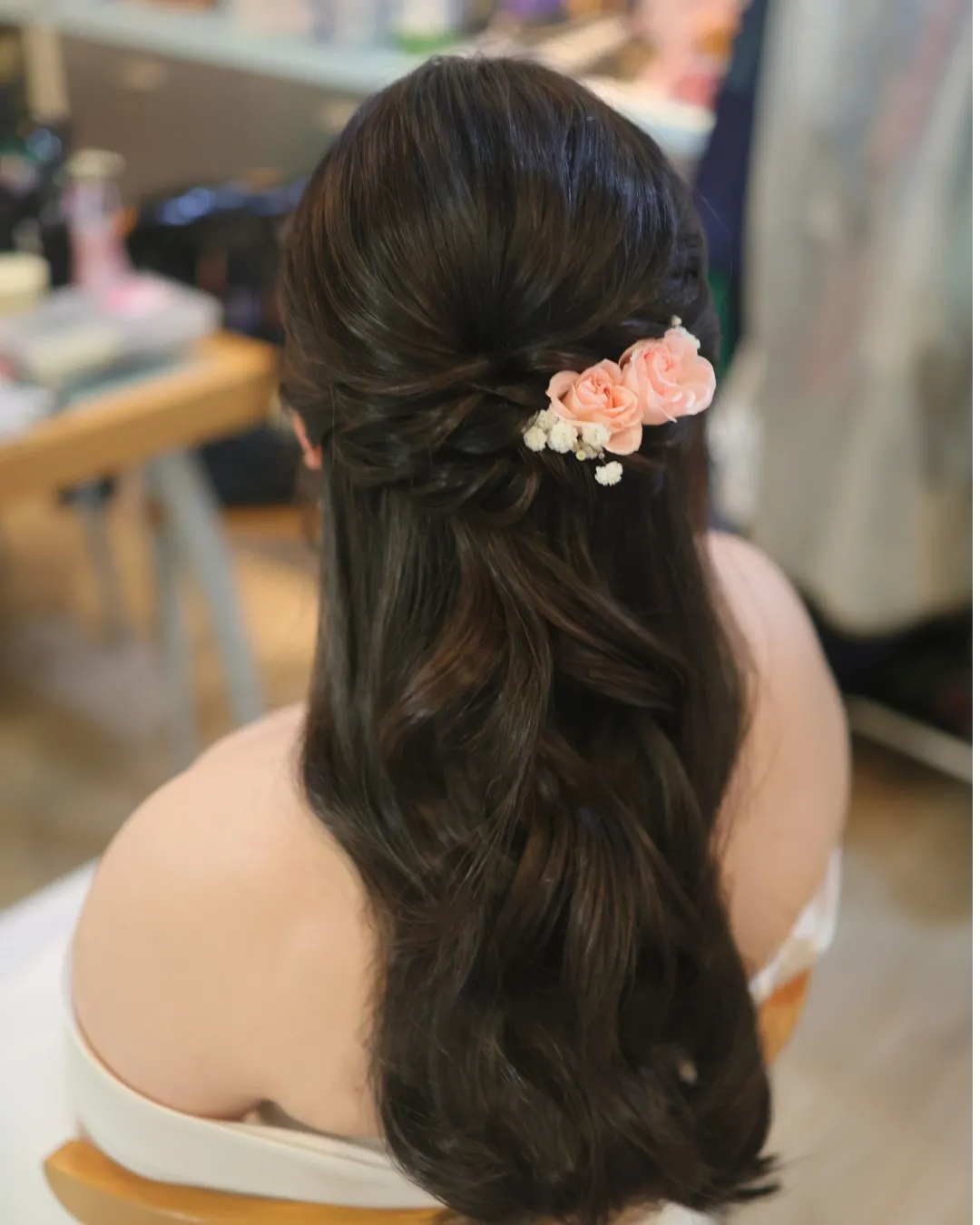 WEDDING MAKEUP SERVICE 34 SINGAPORE BRIDAL GOWN WENDY- BRIDE (6)